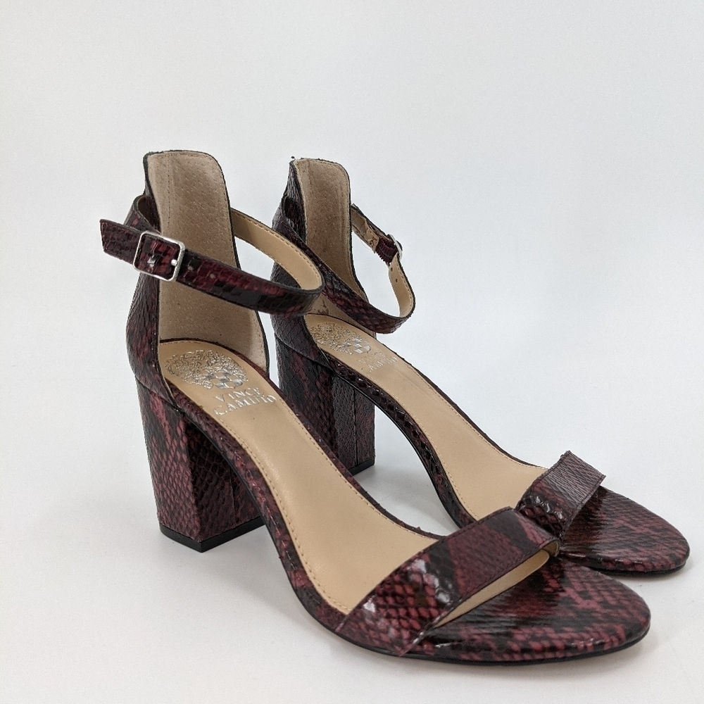 Nwt Vince Camuto Beah Snakeskin Ankle Strap Heels